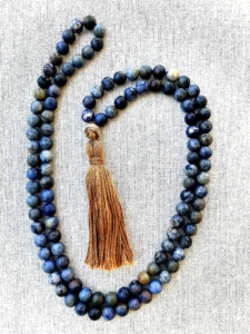 Dumortierite, Jasper Guru Tibetan Mala