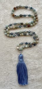Amazonite, Light Blue & Aurora Sparkles & Crystal Quartz Accents, Crystal Quartz Guru, Light Blue Tasse