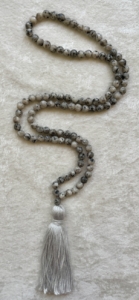 Spotted Jasper, Spotted Jasper Guru, Light Grey Tassel