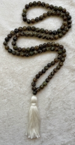 Tibetan Agate, White Tassel Tibetan Agate, White Tassel